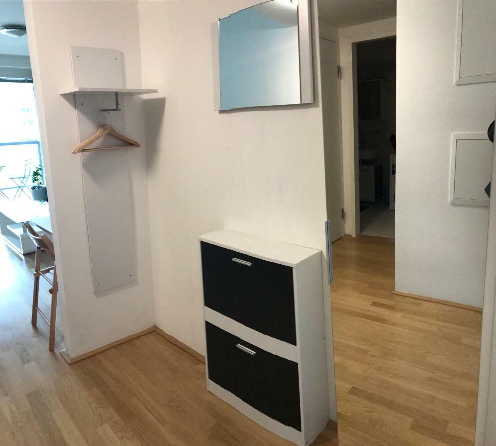 Apartment With Parking On Premise Wenen Buitenkant foto