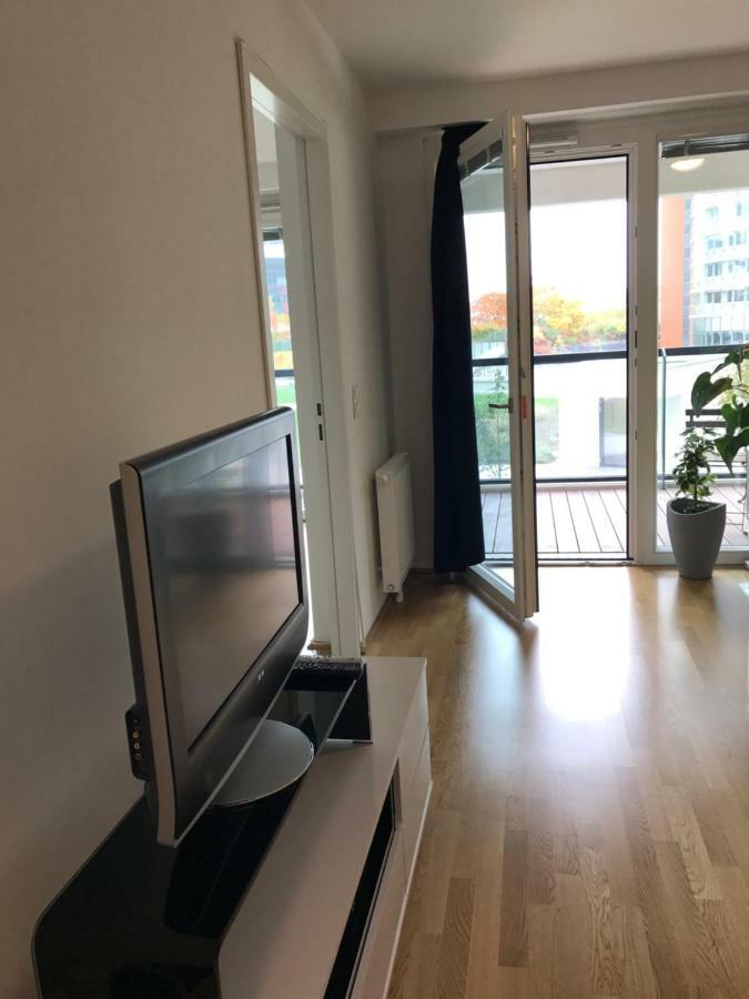 Apartment With Parking On Premise Wenen Buitenkant foto